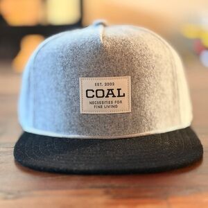 Coal SnapBack hat grey and black